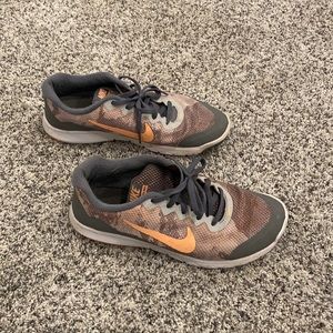 Nike shoes